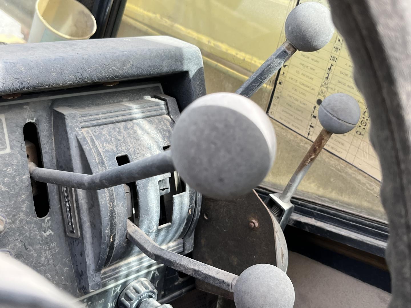 ./imagenes/INVOICE/2019/3272/GRUA GROVE RT-422 (10).JPG